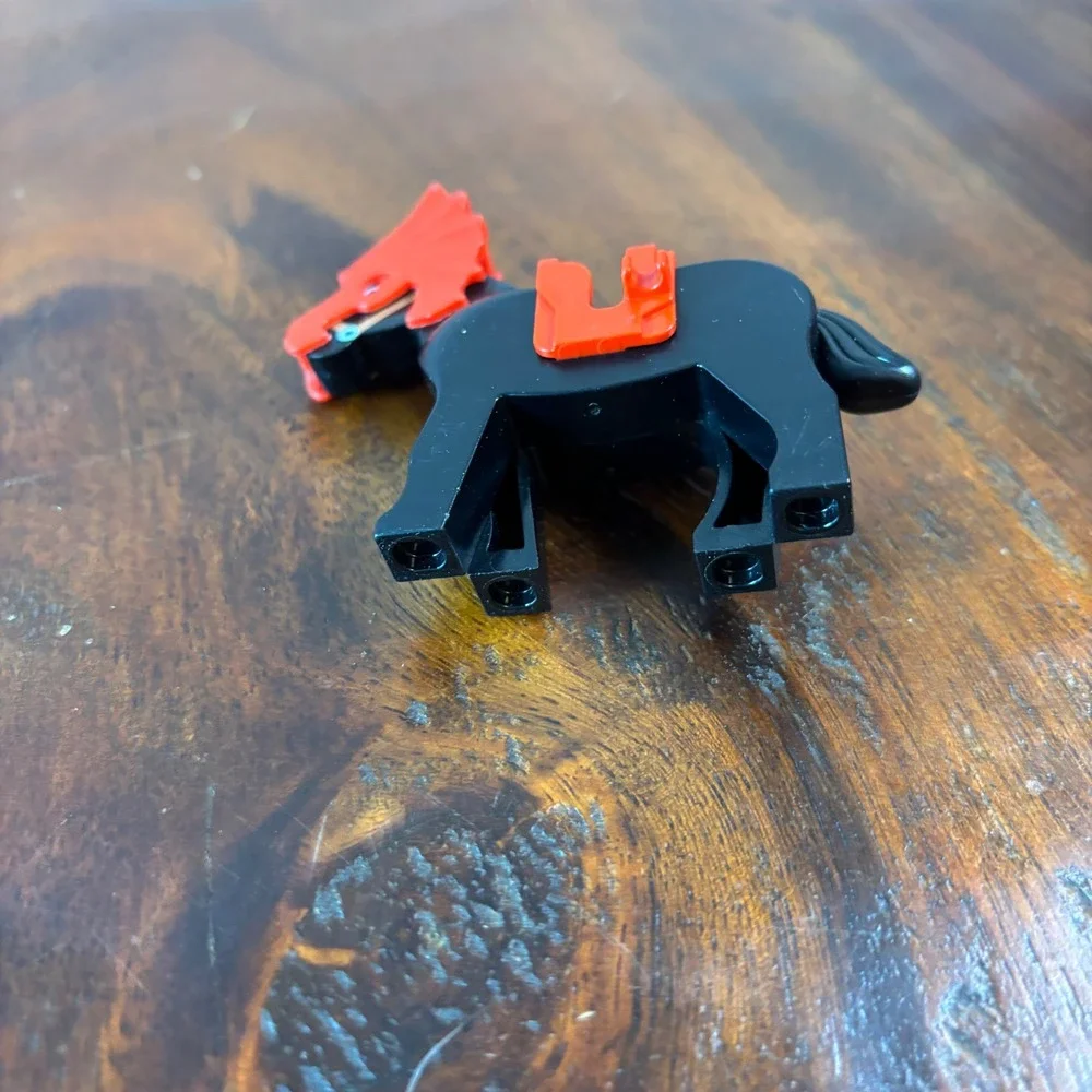 LEGO Castle Dragon Knight Horse Black with Red Dragon‎ Armor and Saddle Vintage